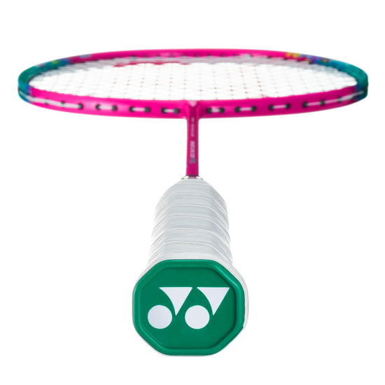 MAGENTA